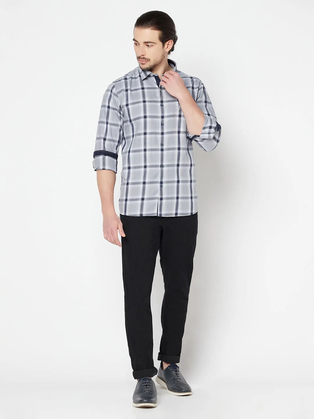 Cantabil Cotton Checkered Grey Full Sleeve Casual Shirt for Men with Pocket