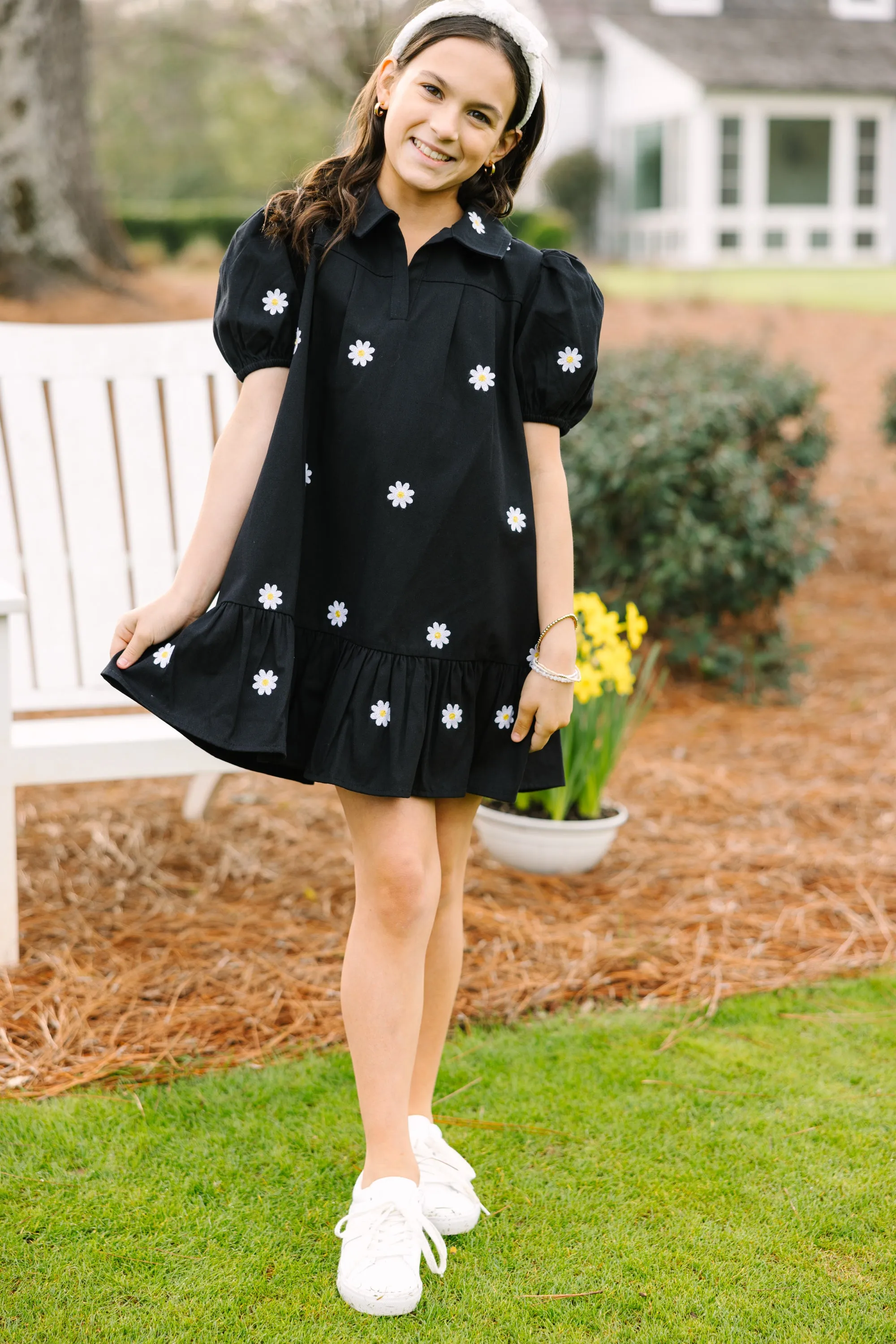 Girls: Dream Of The Day Black Floral Embroidered Dress